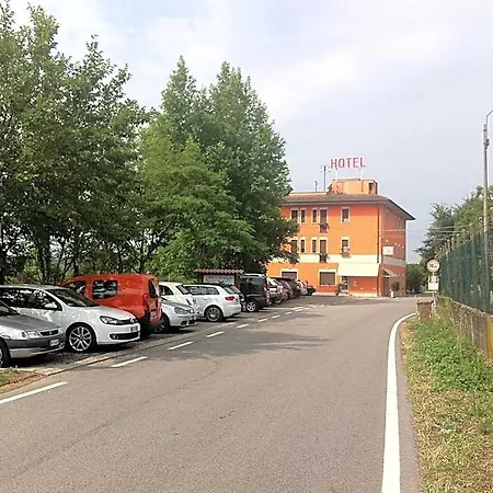 Castellani Hotel 3*