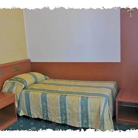 Castellani 3*